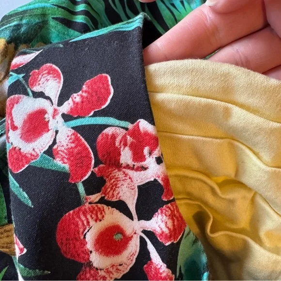 Laura Byrnes 2016 Pinup Girl Clothing Tropical Fit and Flare Dress size S - Picture 10 of 10